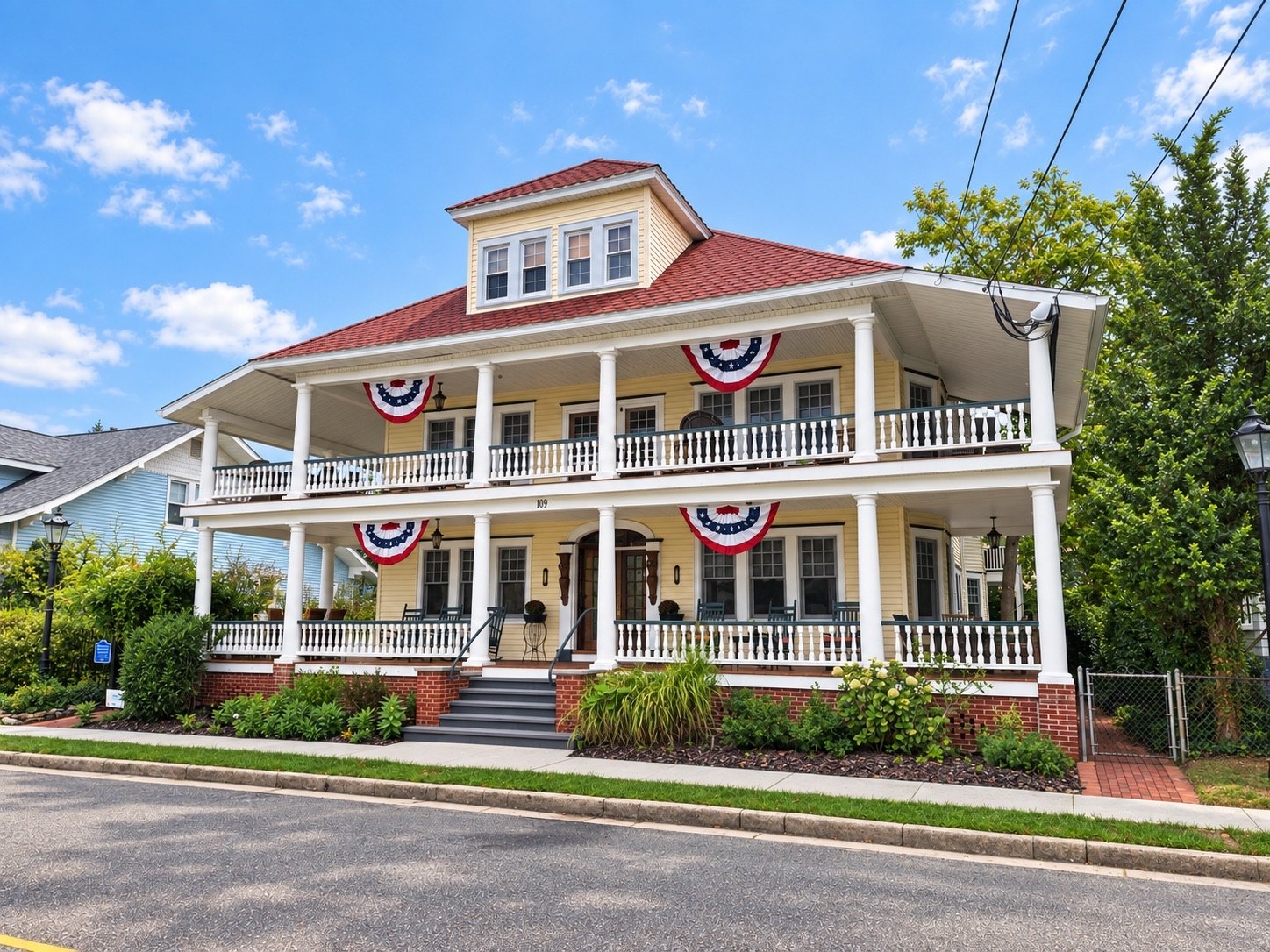 Historic Aster Inn exterior at 109 E Aster Road